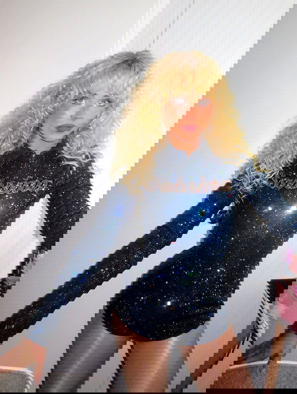 sabrinacarpenter sabrinacarpenter archive image