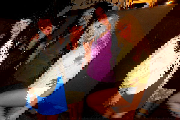 sabrinacarpenter sabrinacarpenter archive image