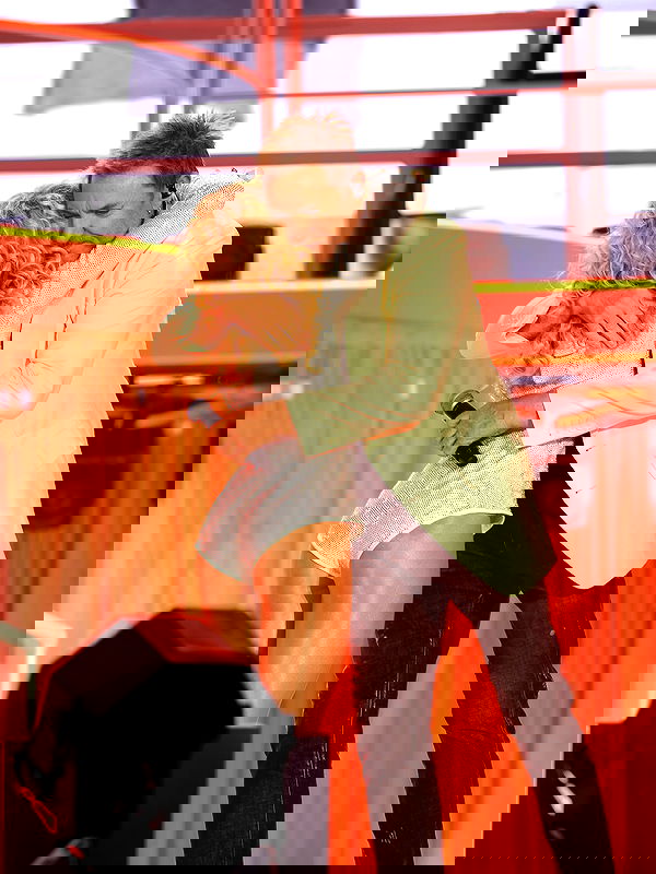 sabrinacarpenter sabrinacarpenter archive image