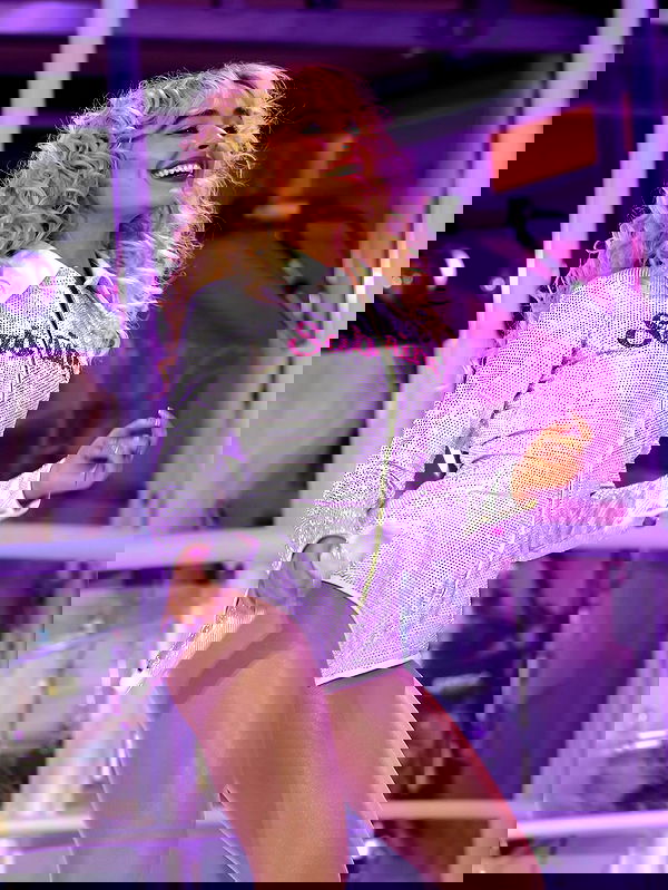 sabrinacarpenter sabrinacarpenter archive image