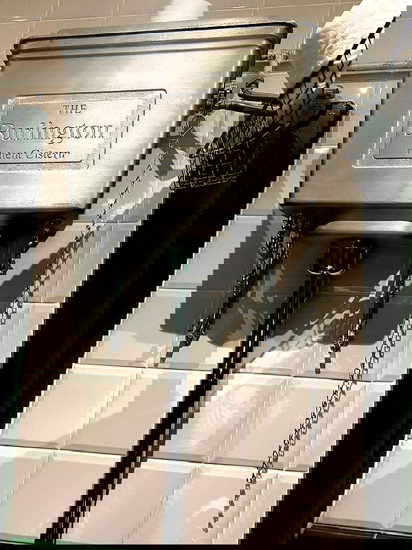 sabrinacarpenter sabrinacarpenter archive image