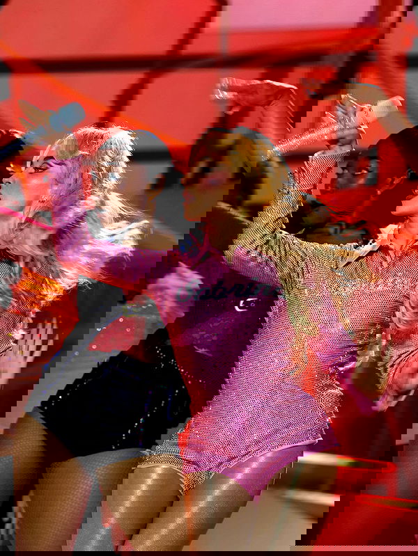 sabrinacarpenter sabrinacarpenter archive image