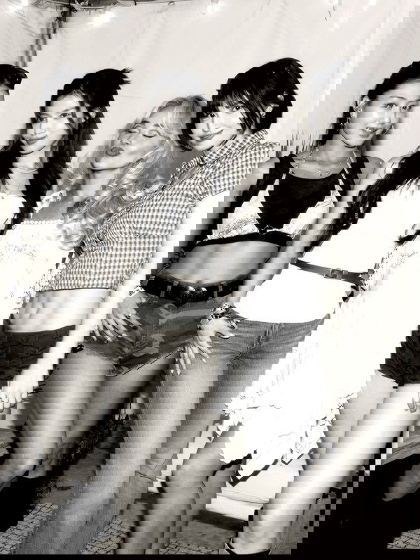 sabrinacarpenter sabrinacarpenter archive image