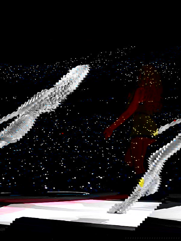 sabrinacarpenter sabrinacarpenter archive image