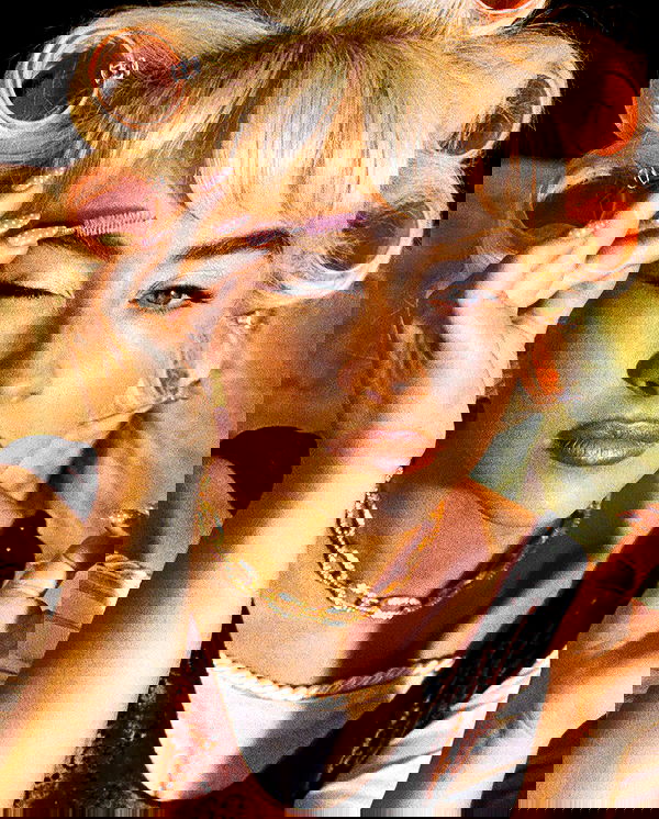 sabrinacarpenter sabrinacarpenter archive image