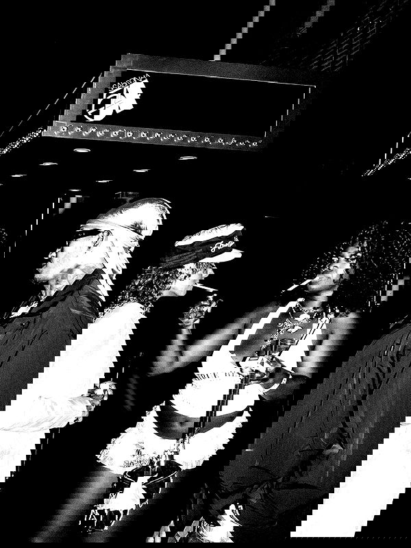 sabrinacarpenter sabrinacarpenter archive image