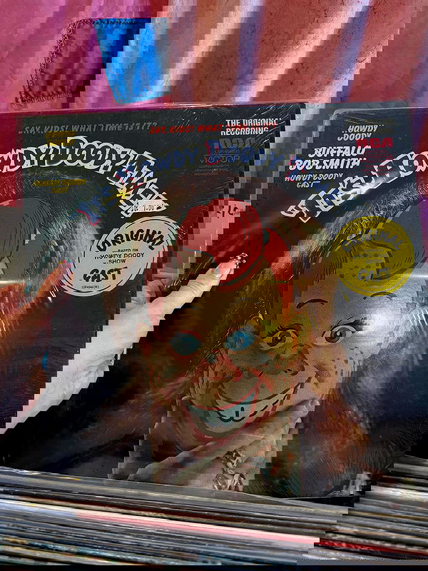 sabrinacarpenter sabrinacarpenter archive image