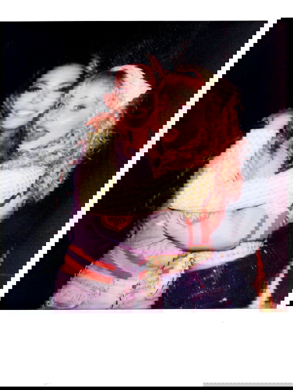 sabrinacarpenter sabrinacarpenter archive image