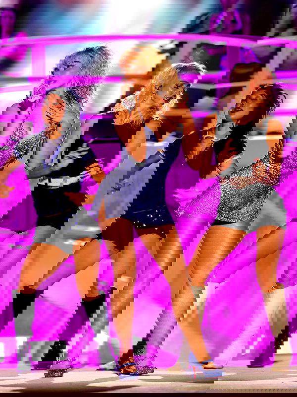 sabrinacarpenter sabrinacarpenter archive image