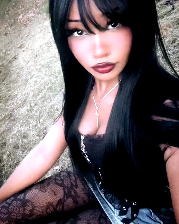 sanguislune instagram image archive image