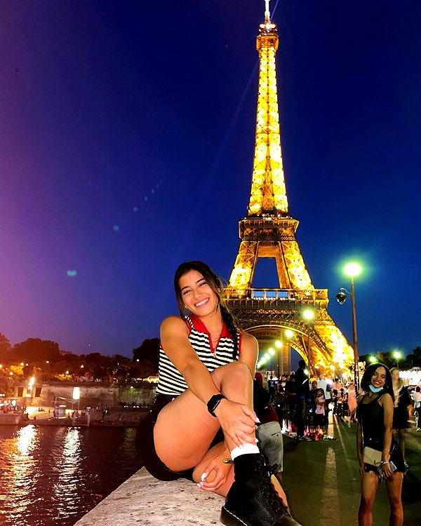sarasaffari__ instagram image archive image