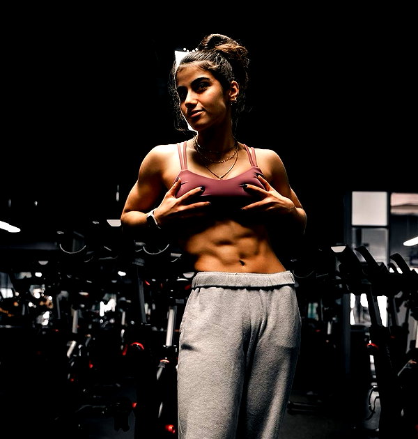 sarasaffari__ instagram image archive image