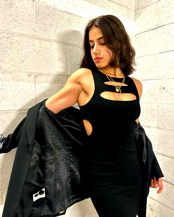 sarasaffari__ instagram image archive image