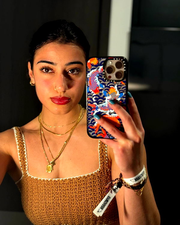 sarasaffari__ instagram image archive image