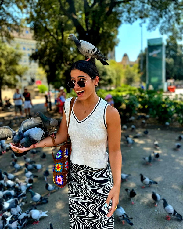 sarasaffari__ instagram image archive image