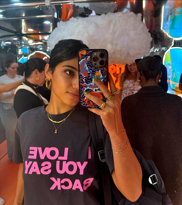 sarasaffari__ instagram image archive image