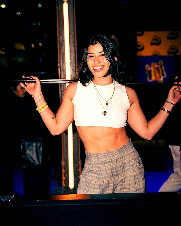 sarasaffari__ instagram image archive image