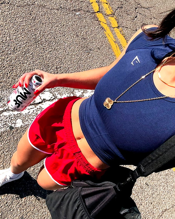 sarasaffari__ instagram image archive image