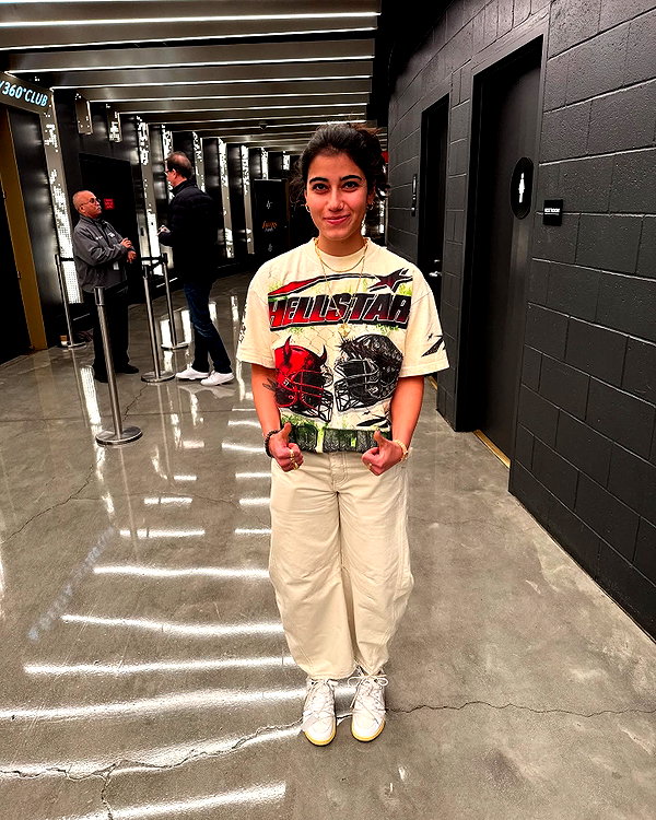 sarasaffari__ instagram image archive image