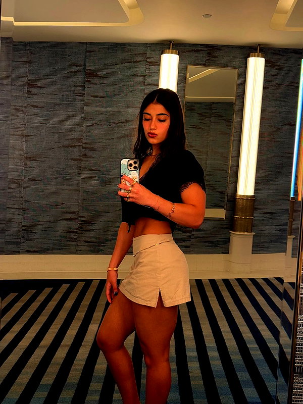 sarasaffari__ sarasaffari__ archive image