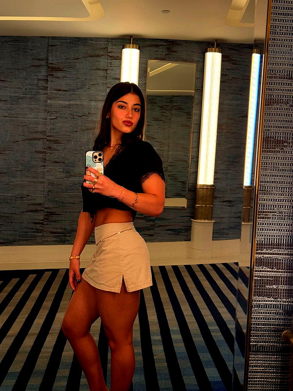 sarasaffari__ sarasaffari__ archive image
