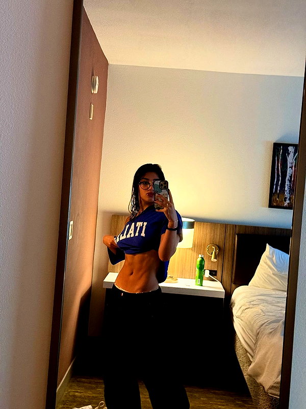 sarasaffari__ sarasaffari__ archive image