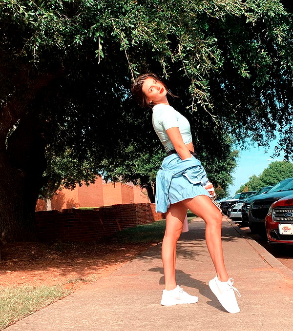 savannahraedemers instagram image archive image