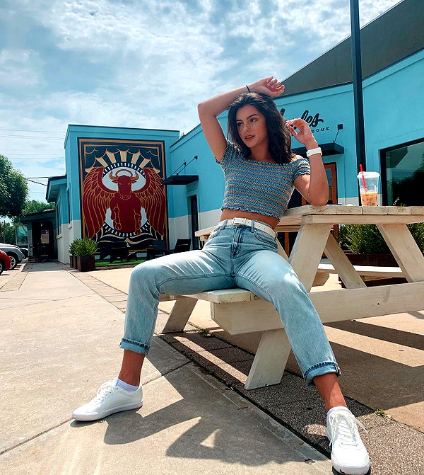savannahraedemers instagram image archive image