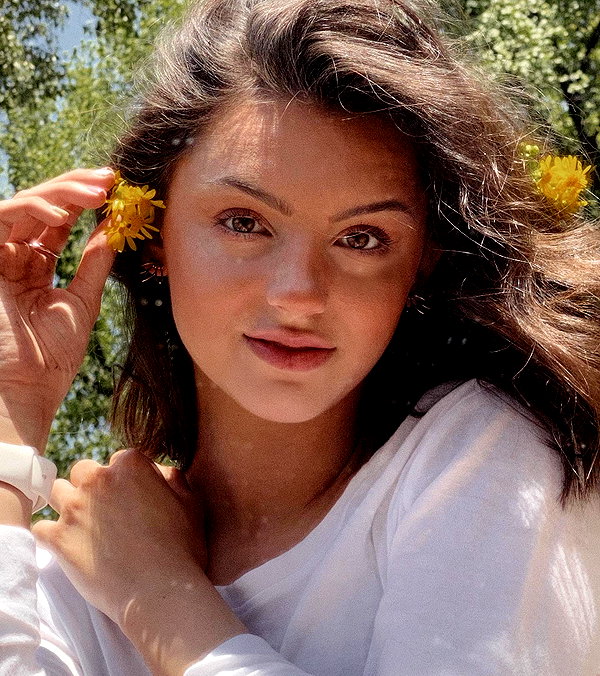 savannahraedemers instagram image archive image