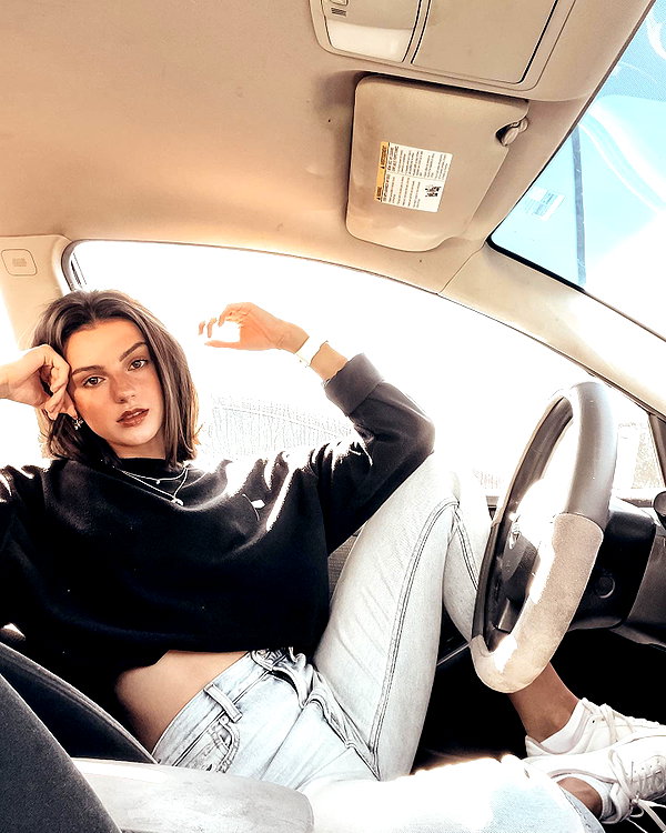 savannahraedemers instagram image archive image