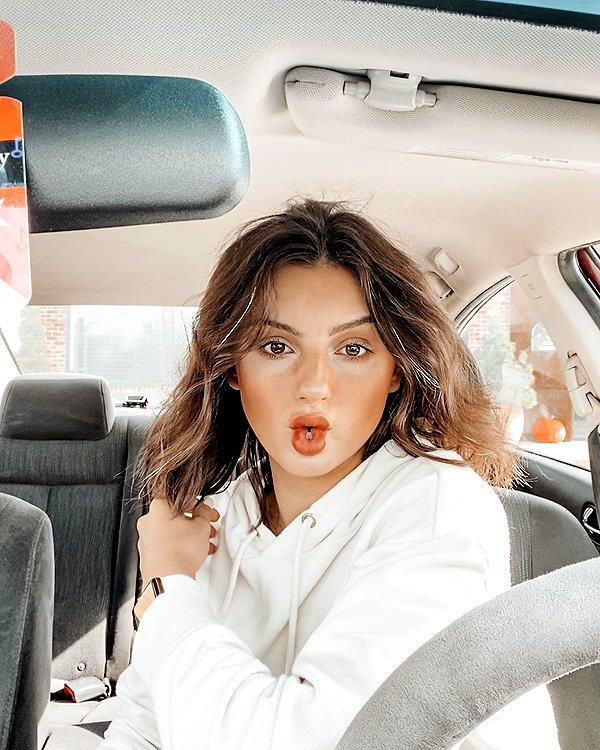 savannahraedemers instagram image archive image