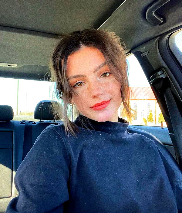 savannahraedemers instagram image archive image