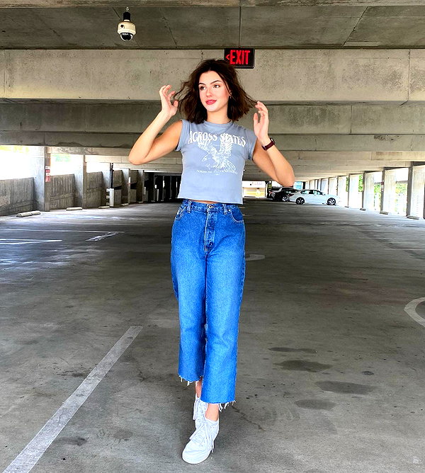 savannahraedemers instagram image archive image