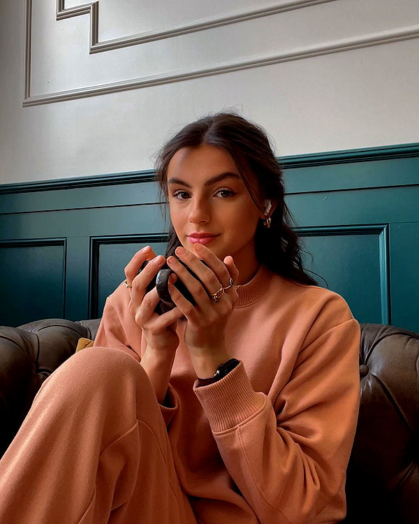 savannahraedemers instagram image archive image