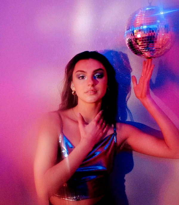 savannahraedemers instagram image archive image