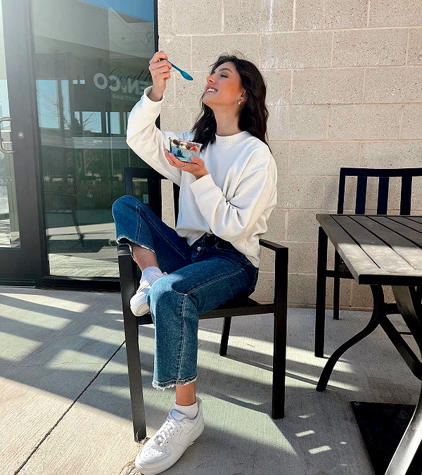 savannahraedemers instagram image archive image