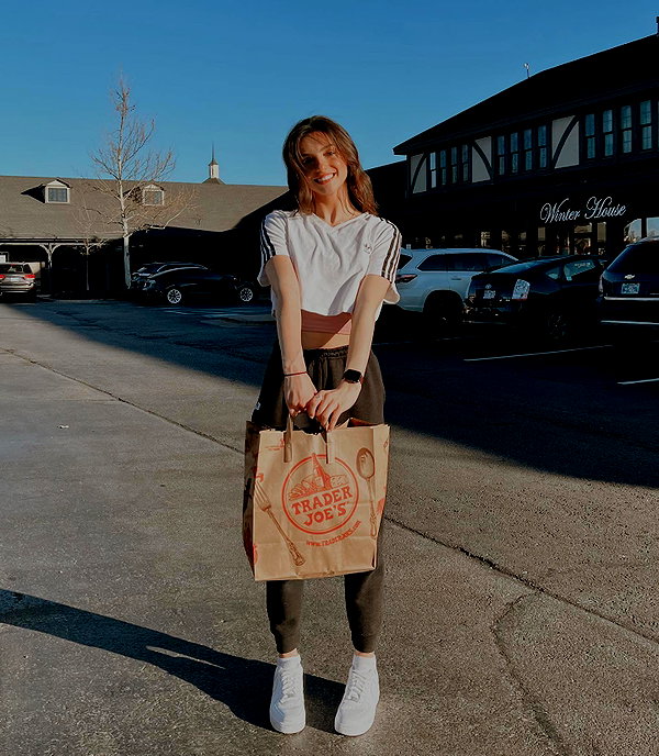 savannahraedemers instagram image archive image