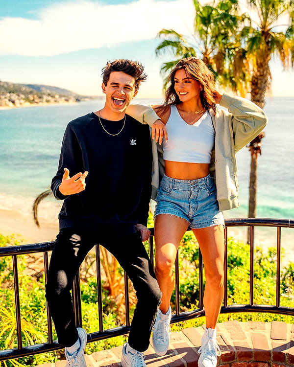 savannahraedemers instagram image archive image