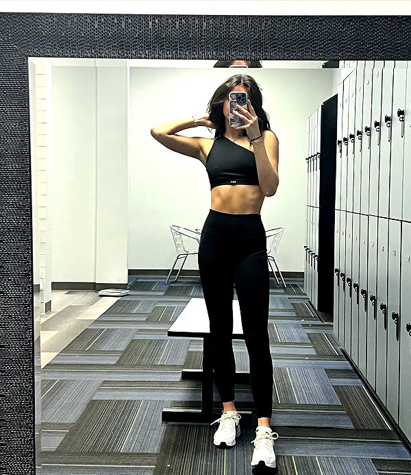 savannahraedemers instagram image archive image