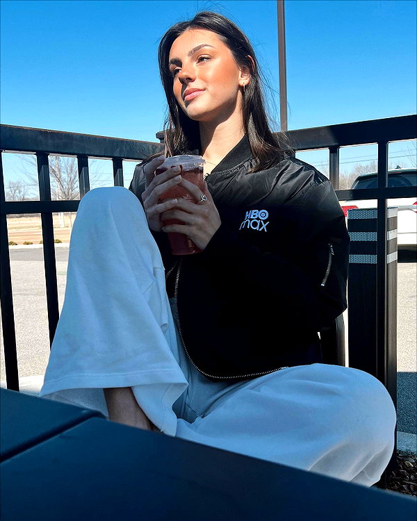 savannahraedemers instagram image archive image