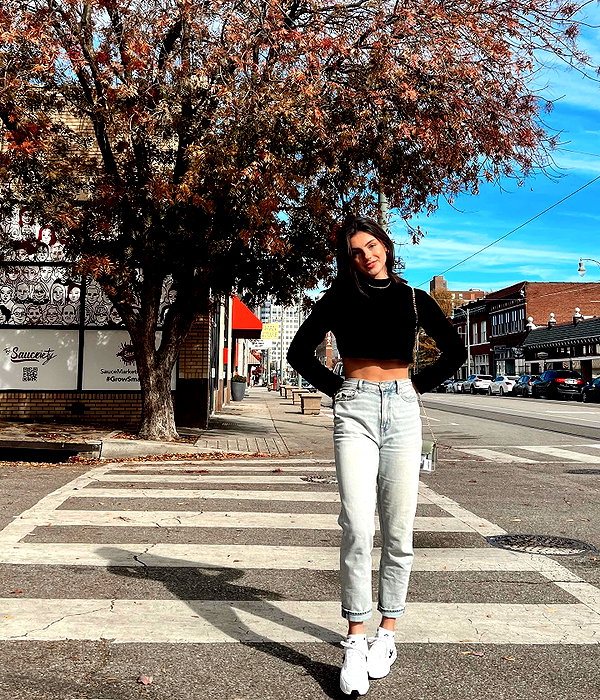 savannahraedemers instagram image archive image