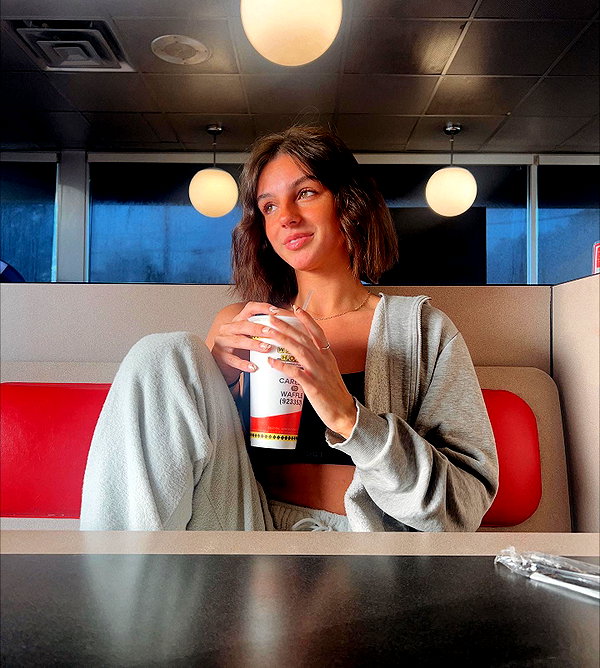savannahraedemers instagram image archive image