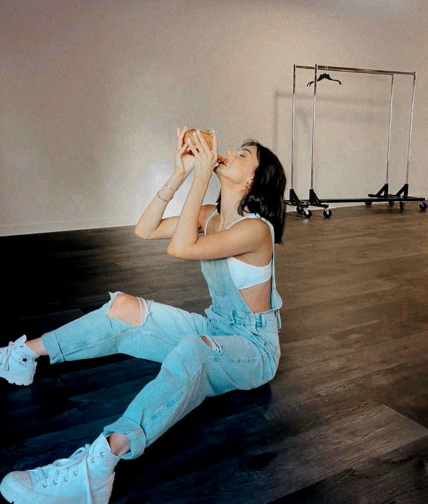savannahraedemers instagram image archive image