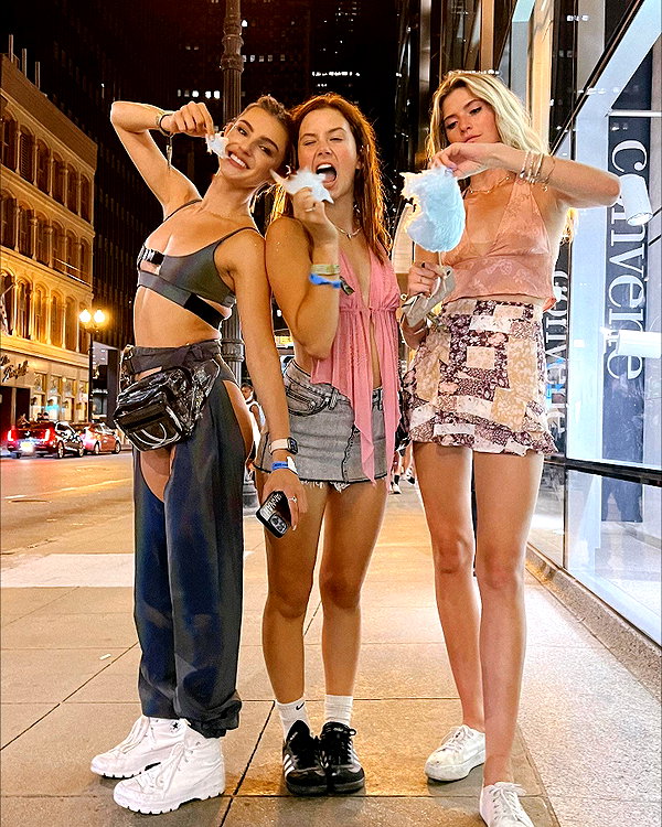 savannahraedemers instagram image archive image