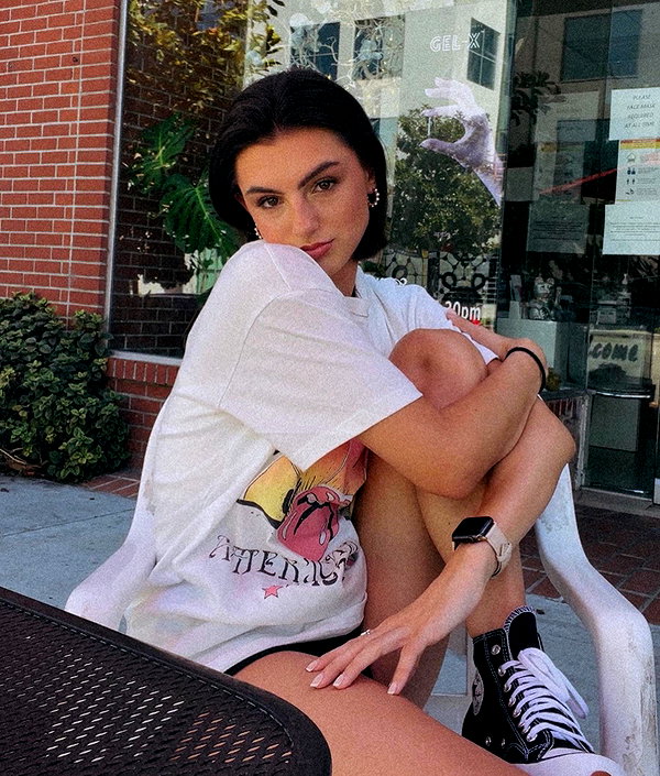 savannahraedemers instagram image archive image