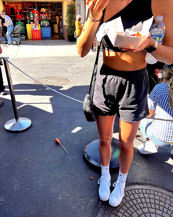 savannahraedemers instagram image archive image