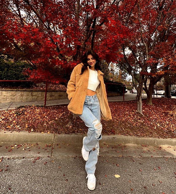 savannahraedemers instagram image archive image
