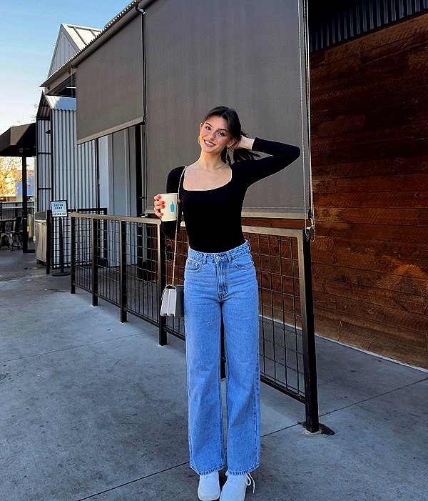 savannahraedemers instagram image archive image
