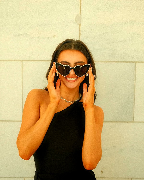 savannahraedemers instagram image archive image