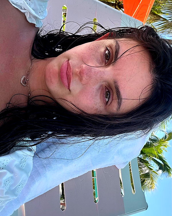 savannahraedemers instagram image archive image